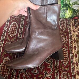 Etienne Aigner Elegant Brown Leather Ankle Boots - Square Toe